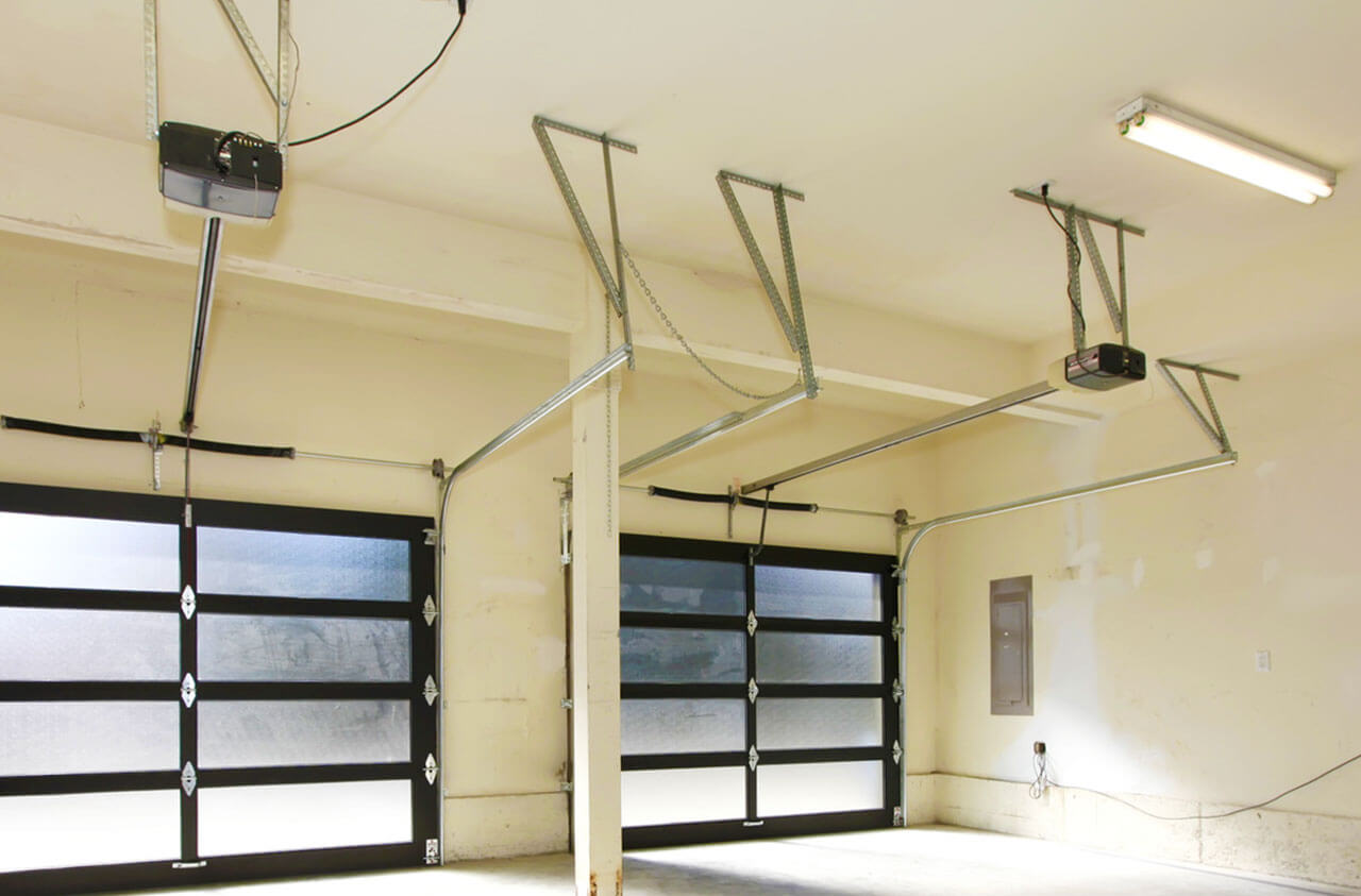 What Are The Different Kinds Of Garage Door Openers